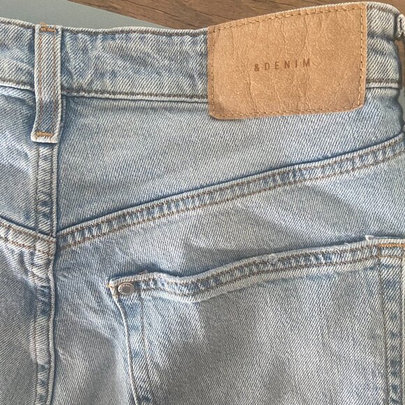 Wide Leg Jeans - Size 10 - Picture 9 of 14